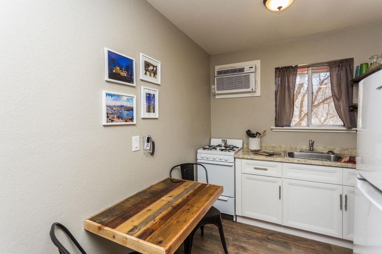 Apple Creek Cottages Прескотт Экстерьер фото