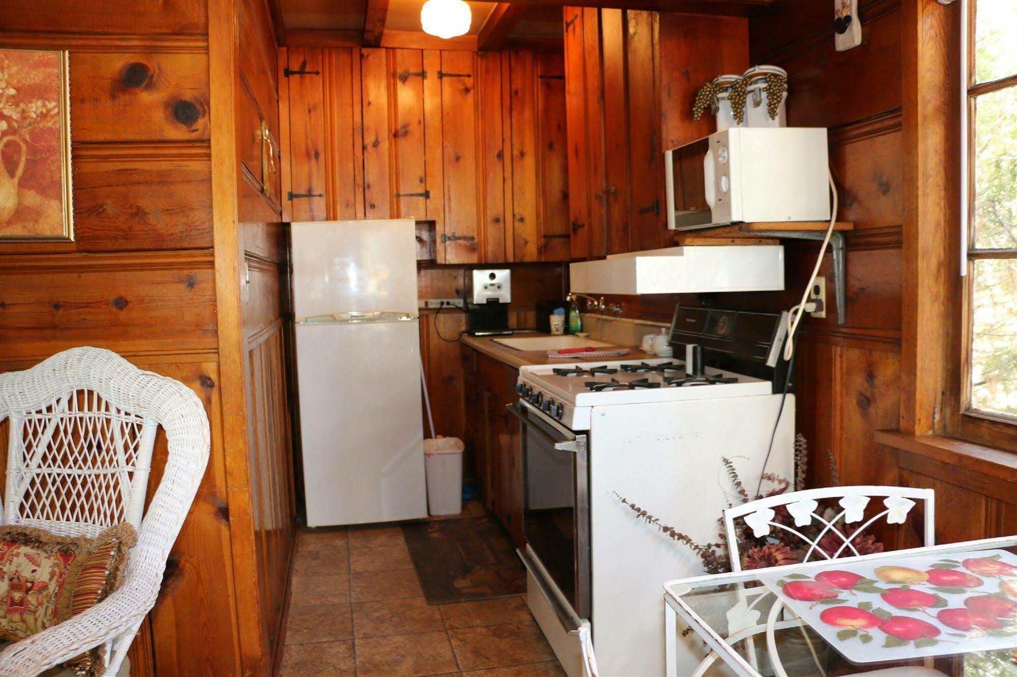 Apple Creek Cottages Прескотт Экстерьер фото